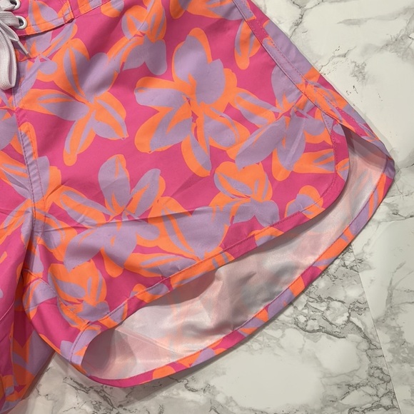 NWT! Snapper Rock Board Shorts - Picture 4 of 12